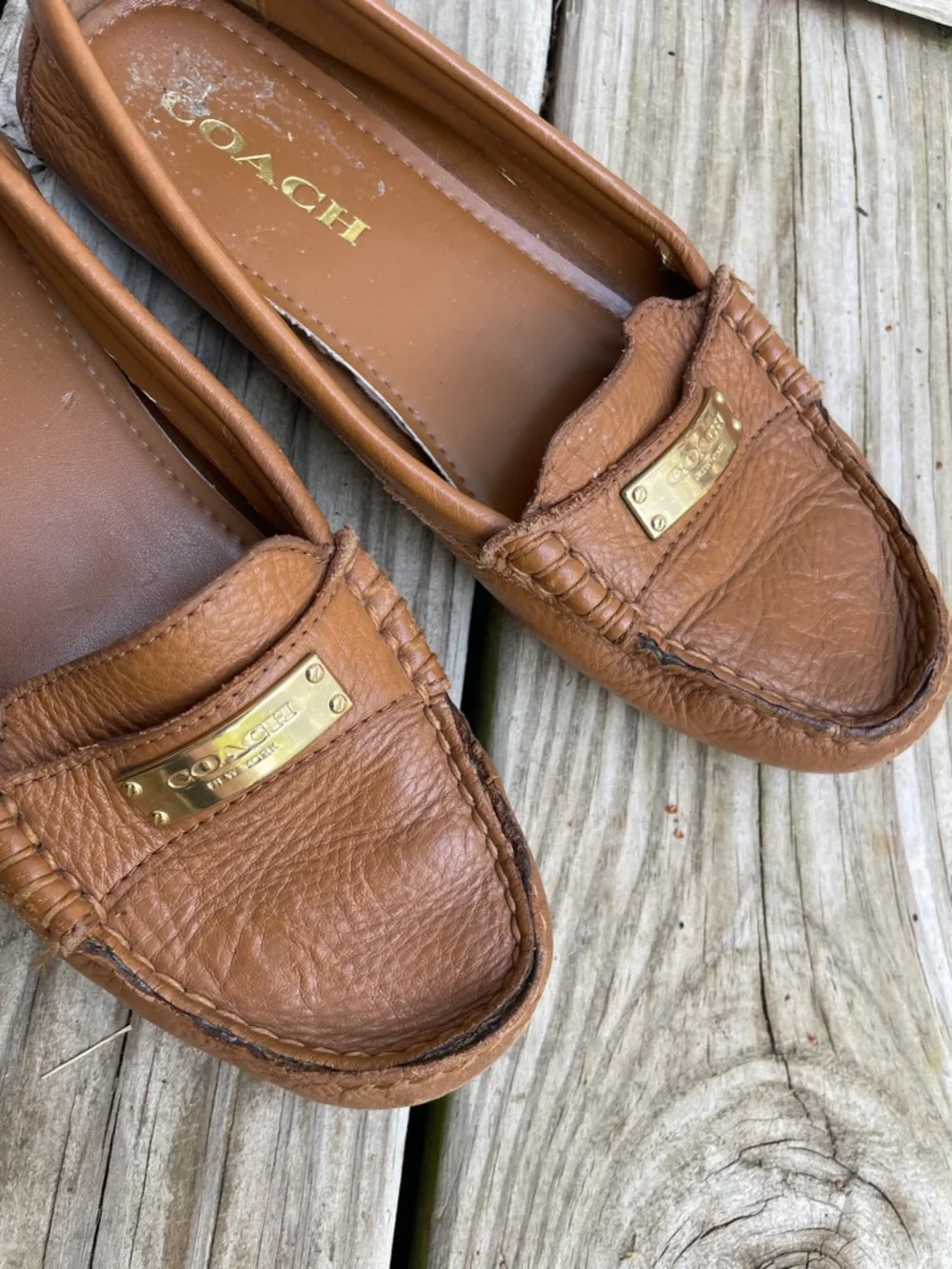 Coach BrownLeather Moccasin Driving Loafers Gold Logo Plaque Women’s Size 6.5